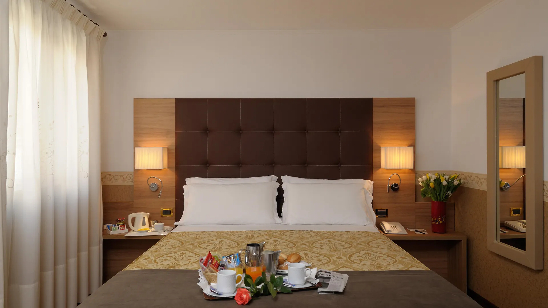 Unahotels Ala Venezia-Adults 16 Hotel