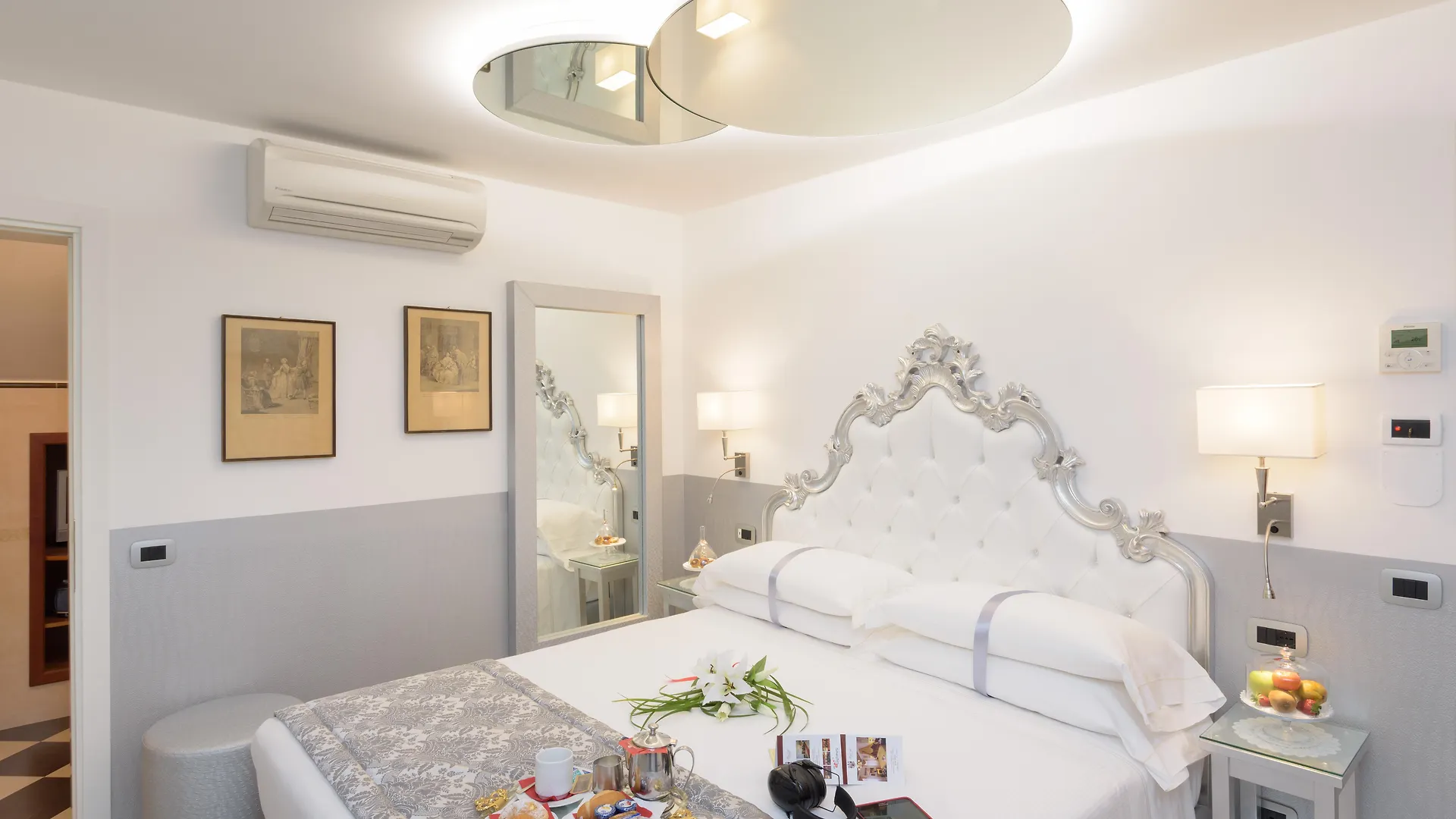 Unahotels Ala Venezia-Adults 16 Hotel