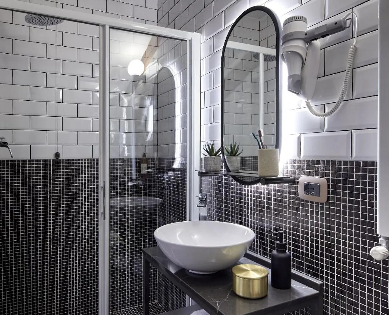 Unahotels Ala Venezia-Adults 16 Hotel