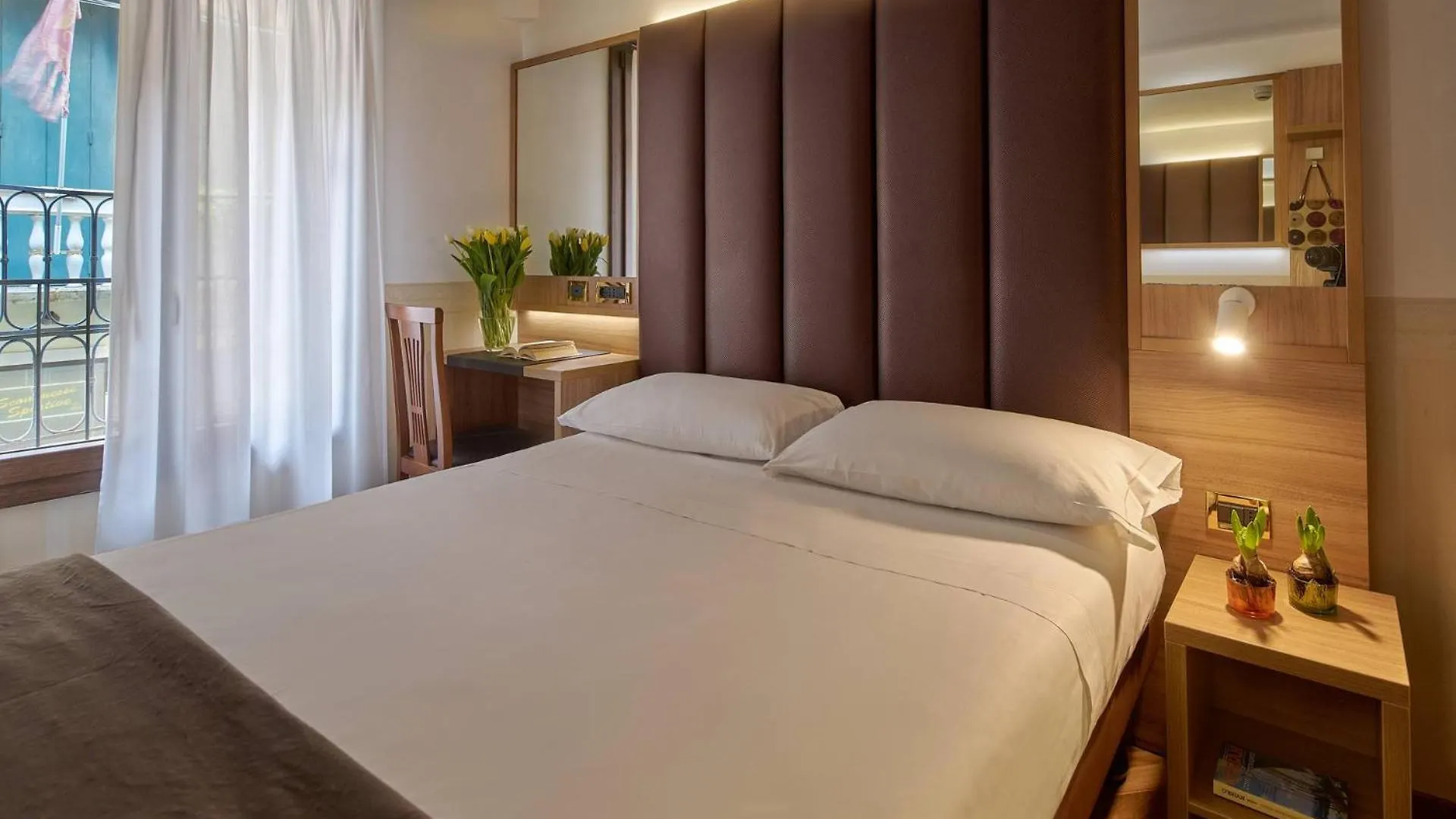*** Hotel Unahotels Ala Venezia-Adults 16 Italy