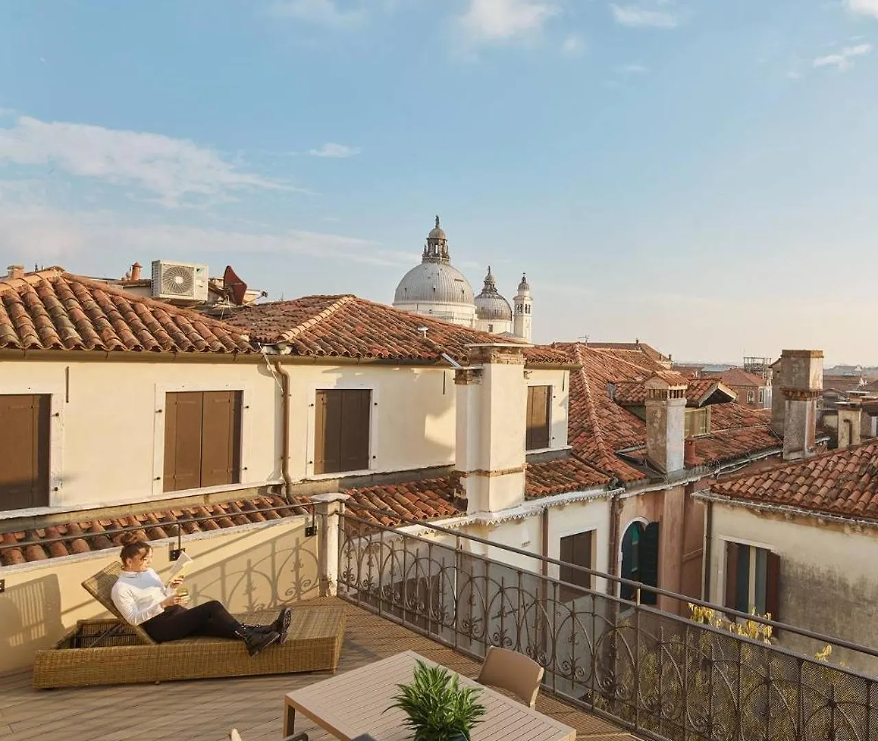 Hotel Unahotels Ala Venezia-Adults 16