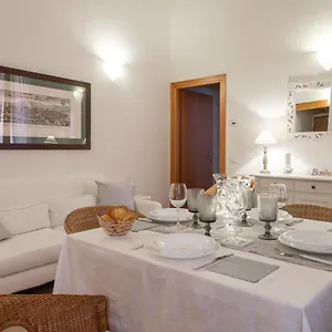 Paglia Tre Apartment