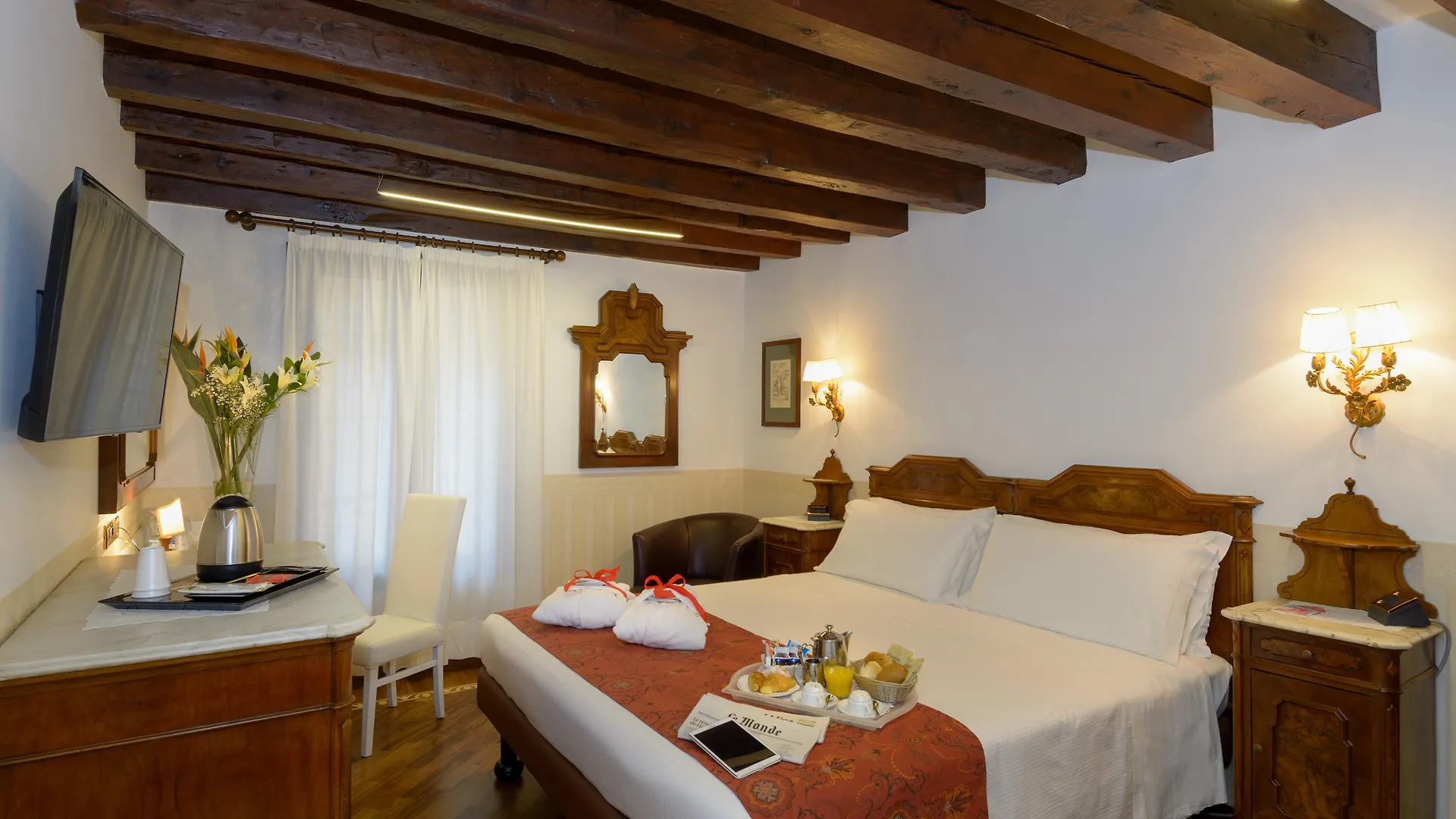 Unahotels Ala Venezia-Adults 16 3*, Venedig Italien