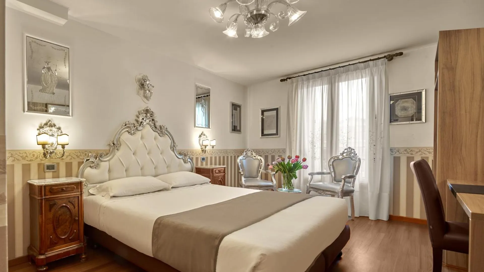 Unahotels Ala Venezia-Adults 16 Venedig